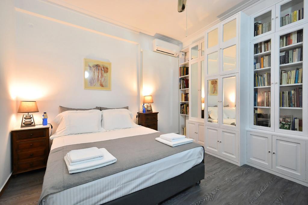 Plaka Elegant Apartment Athen Exterior foto